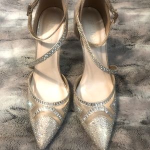 De Blossom Pointed Toe Heels